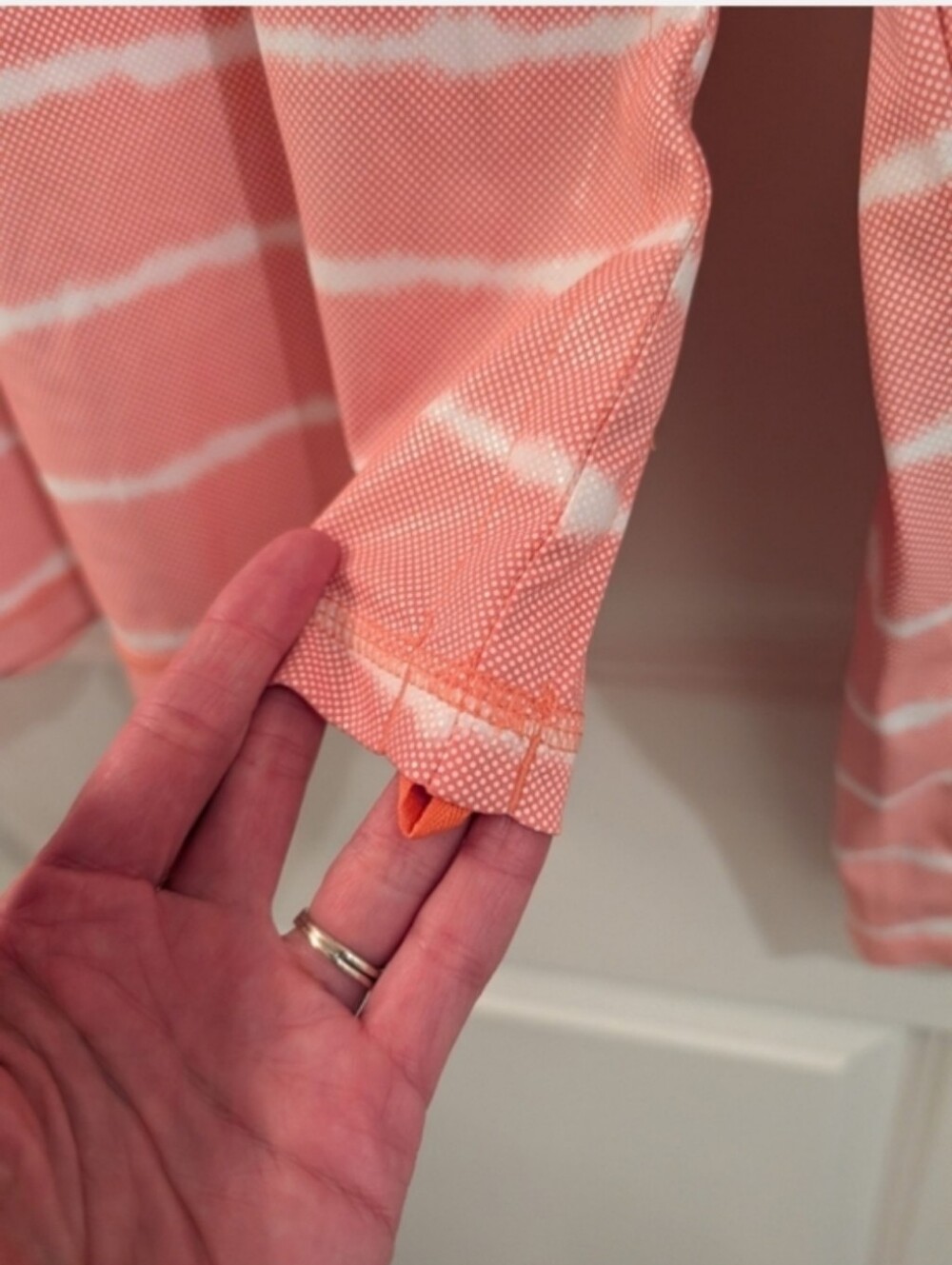 SET of 2 Columbia Omnishade Shirts - Picture 6 of 16